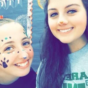 Meet your Posher, Cora